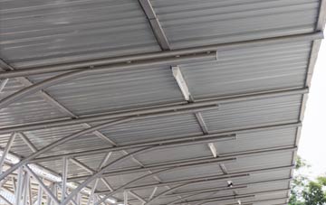 installing Greete metal roofing